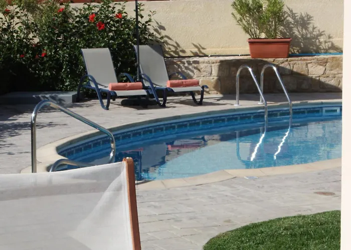 Luxury Rental, Two Bedroom With Private Pool And Garden, ヴィラ *