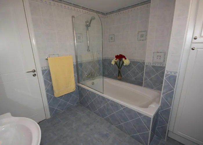 Luxury Rental, Two Bedroom With Private Pool And Garden, 빌라